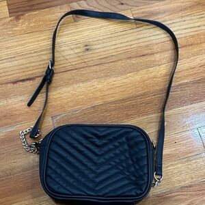 Elegant Black Quilted Crossbody Bag